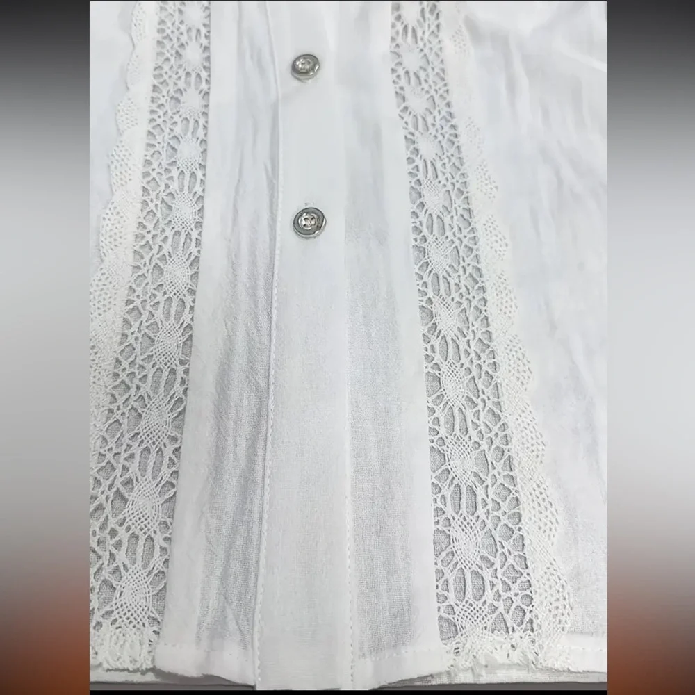 🤍 Textured White Lace Detail, 2 Button Cuff - Button Down Blouse - Picture 10 of 14